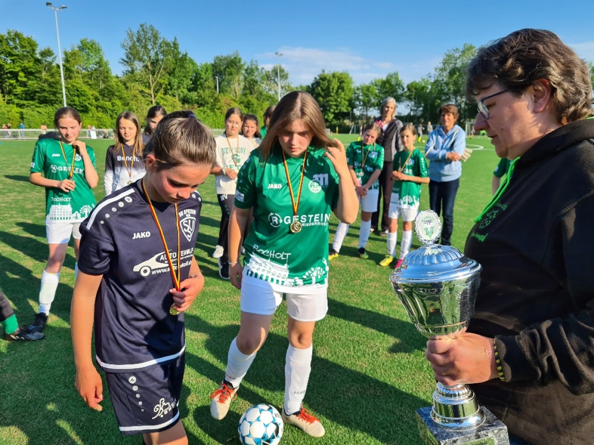 Olympia Bocholt gewinnt das U13-Juniorinnen Kreispokalendspiel